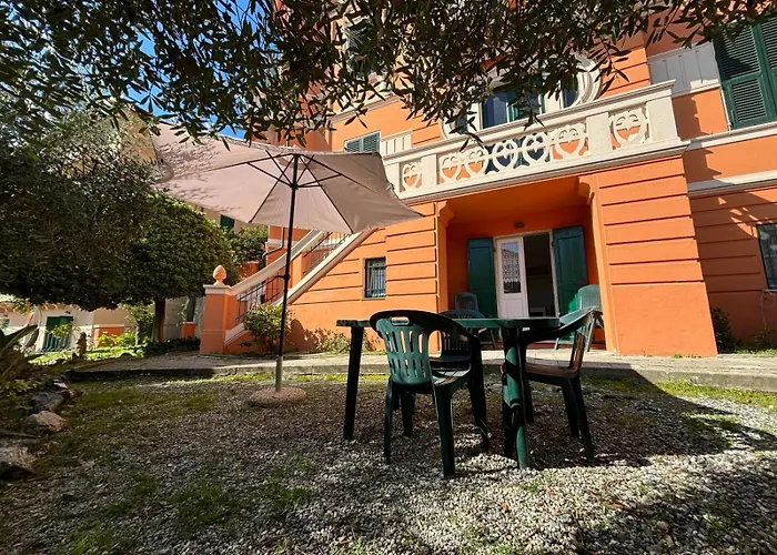 Il Giardino Degli Ulivi * ليفانتو